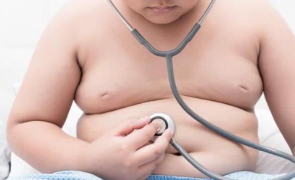 儿童期肥胖不断增加 三个年龄段要警惕小儿发胖趋势