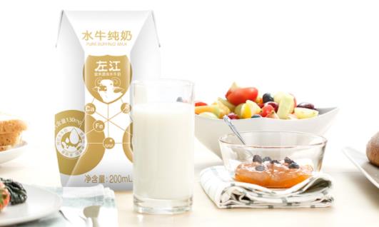 生牛乳纯牛奶适合儿童吗？饮用生牛乳的好处