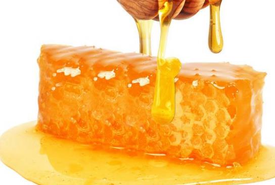 蜂胶有哪些药用价值？吃蜂胶要注意什么？