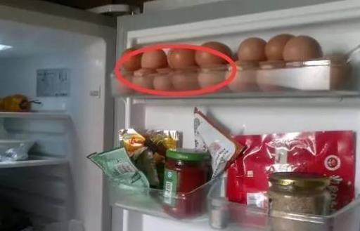 鸡蛋黄黏住鸡蛋壳是坏了吗 鸡蛋坏了到什么程度不能吃