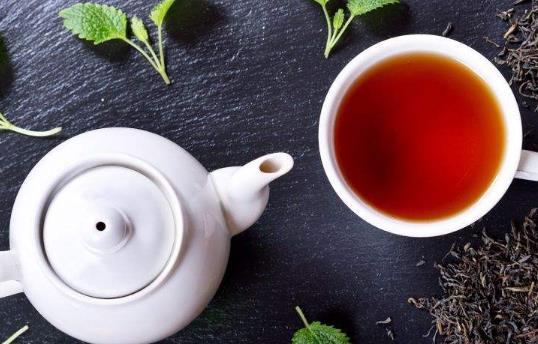泡茶的第一遍水能喝吗 “洗茶”到底能洗掉什么呢