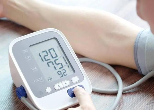 高血压如何治疗？如何预防高血压？