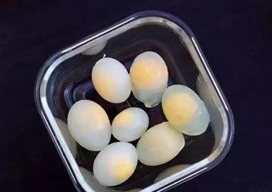 鸽子蛋怎么煮才好吃？透明鸽子蛋宝宝能吃吗