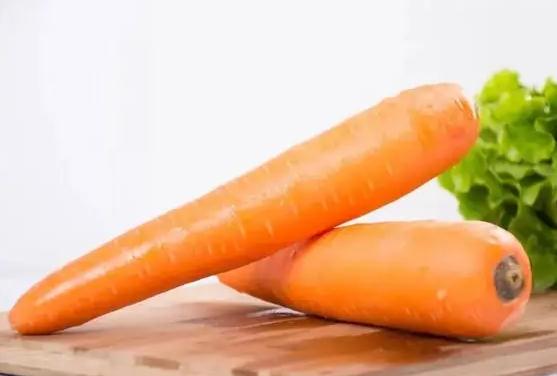 胡萝卜的营养价值有哪些？胡萝卜的功效有哪些？