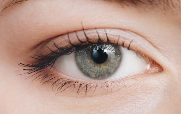 割双眼皮和开眼角的区别是什么？开眼角有要注意的吗？