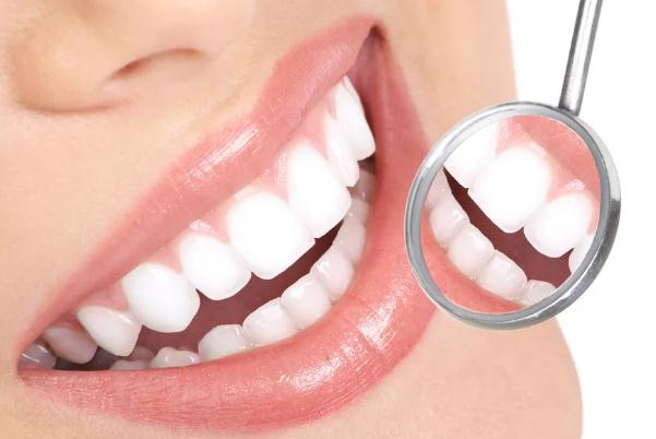 牙黄是身体哪里出问题了？牙黄怎么美白？