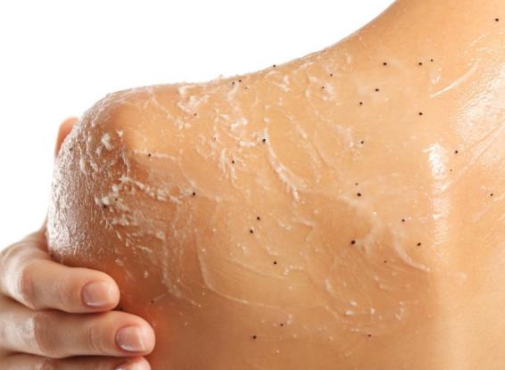 磨砂膏怎么使用 深度除皮质排油脂保皮肤光滑