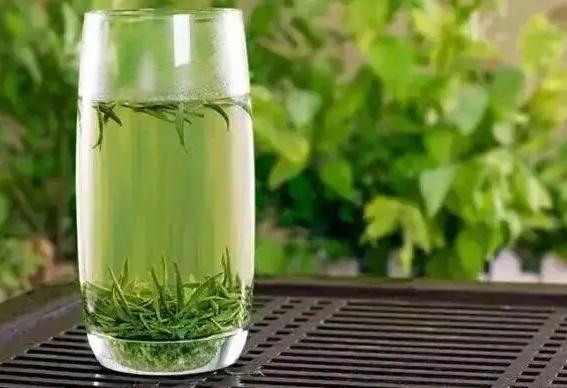 绿茶是什么？龙井是绿茶吗？