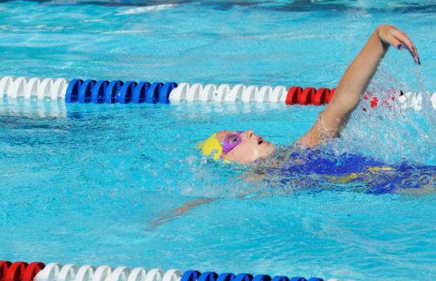 游泳有什么好处与作用 改善心血管系统增强抵抗力