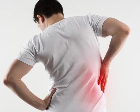 腰疼是怎么回事 急性扭伤腰椎小关节紊乱疾病