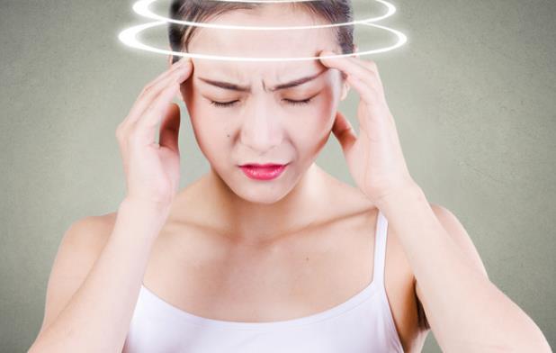 偏头痛是什么原因引起的 血管舒缩舒张功能紊乱