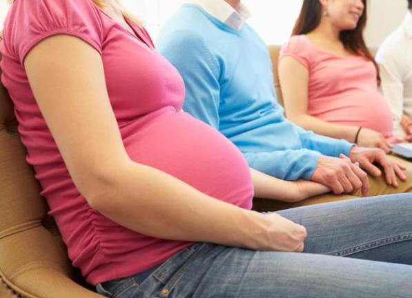 怀孕几天能测出来 1~2周早上空腹晨尿早孕试纸验孕