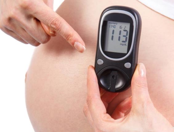 孕期糖尿病怎么控制 接受胰岛素治疗合理膳食运动